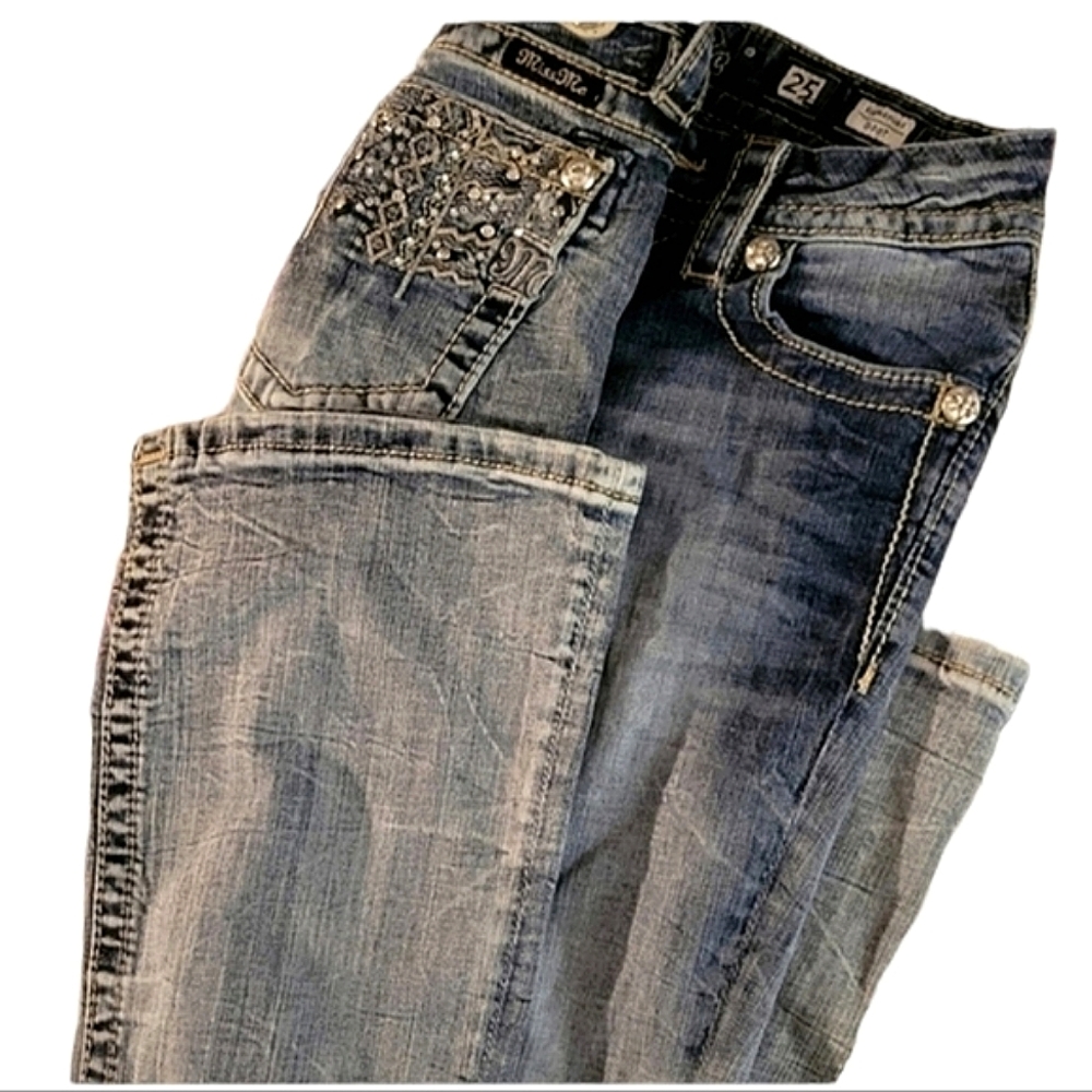 Miss Me GrUC 25x31 Signature Boot Jeans, m Light Wash Gems Design
